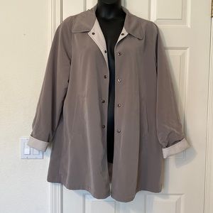 Reversible rain jacket